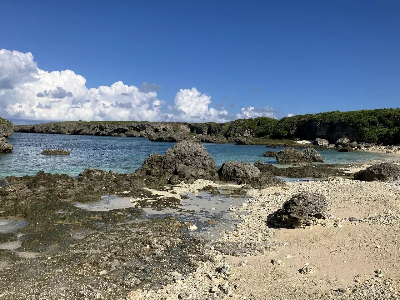 カヤッファ(中の島海岸)